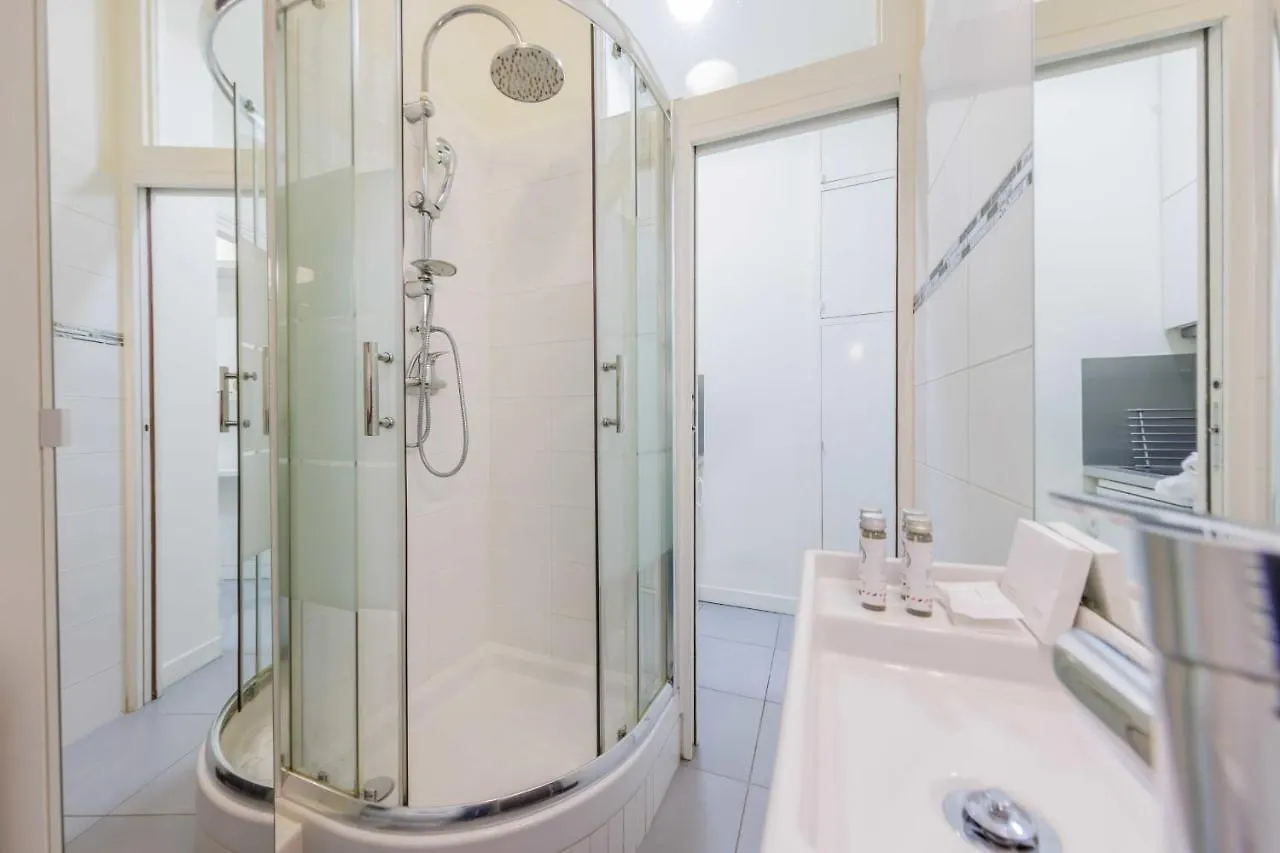 Apartament Cozy Studio In The Heart Of Paris - Odeonluxembourg